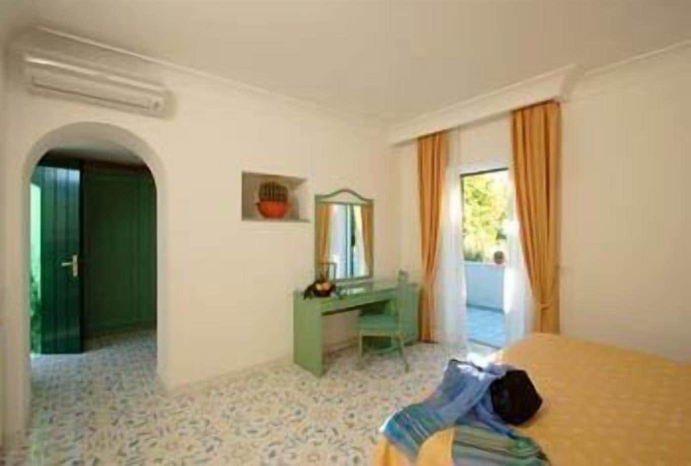 Park Hotel Terme Mediterraneo Forio di Ischia Exteriör bild